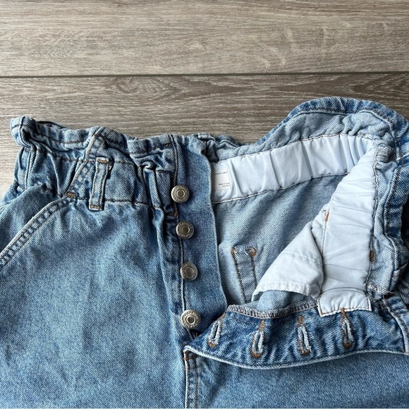 Topshop Paperbag Waist Button Fly Jean Shorts - Picture 3 of 11